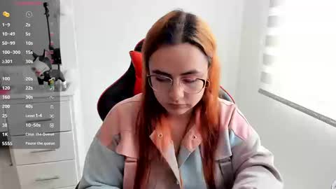 Dulce Maria online show from 09/23/25, 05:16