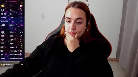 Dulce Maria online show from 10/29/25, 02:58