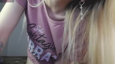 Snapshot of marylyrose chatting on 09/19/25, 11:49 maryly rose online show from 09/19/25, 11:49