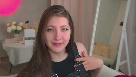 Mary Miller online show from 01/07/26, 06:49