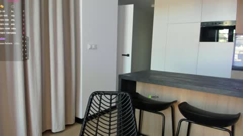 Marina online show from 02/08/25, 01:11