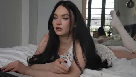 Marina online show from 04/21/26, 10:10