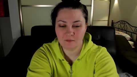 Mary online show from 02/14/25, 11:42