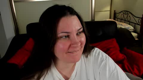 Mary online show from 03/03/25, 06:04