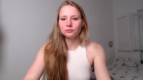 Mary online show from 07/10/26, 04:53