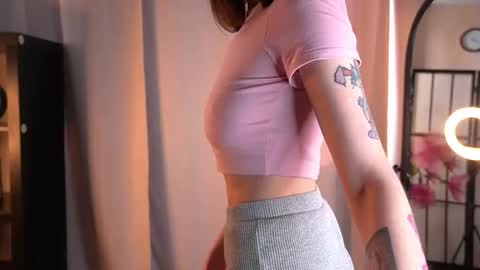 Mary online show from 03/11/26, 05:35