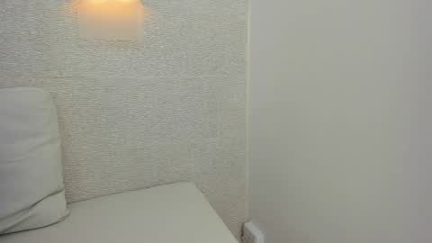 maryy campbell online show from 12/12/24, 03:37