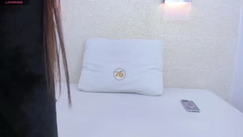 maryy campbell online show from 12/19/24, 04:02