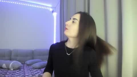 Mary online show from 03/07/26, 12:29