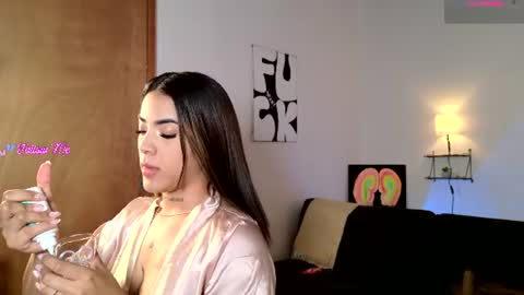 maryybellax online show from 06/23/26, 12:41