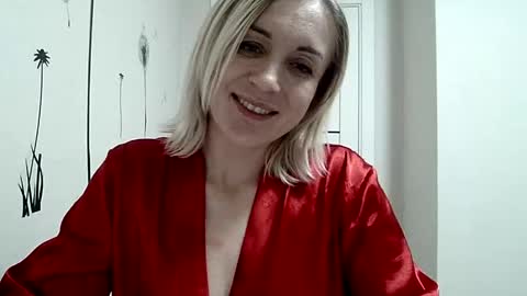 Snapshot of maryyemm chatting on 12/08/24, 07:43 maryyemm online show from 12/08/24, 07:43