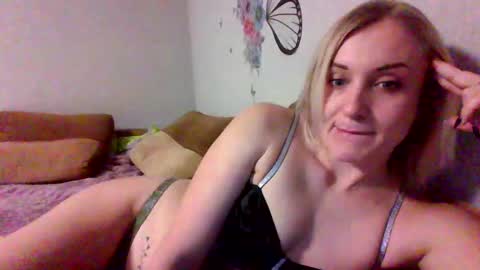 Snapshot of maryyemm chatting on 01/02/25, 07:40 maryyemm online show from 01/02/25, 07:40