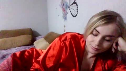 Snapshot of maryyemm chatting on 01/04/25, 07:13 maryyemm online show from 01/04/25, 07:13
