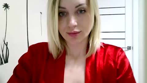 Snapshot of maryyemm chatting on 02/27/25, 08:20 maryyemm online show from 02/27/25, 08:20