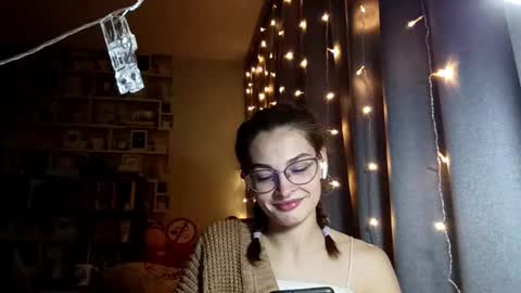 Kelly online show from 03/04/26, 09:15