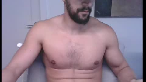 Snapshot of mascuhunk chatting on 01/18/25, 06:43 mascuhunk online show from 01/18/25, 06:43