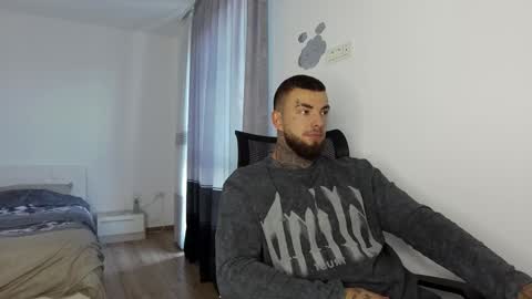 masculineguy69 online show from 10/09/25, 06:22