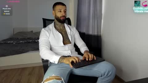 masculineguy69 online show from 10/19/25, 05:08