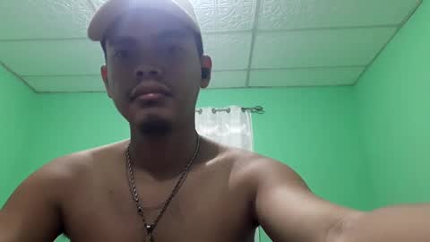 Snapshot of maserati120 chatting on 02/16/25, 10:43 Max online show from 02/16/25, 10:43