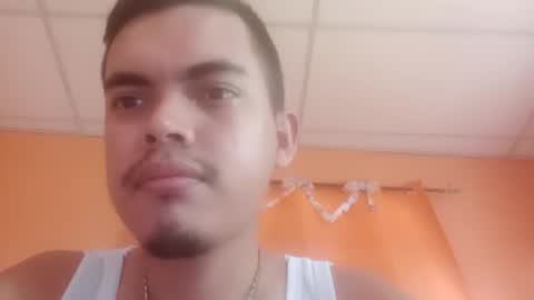 Snapshot of maserati120 chatting on 10/26/25, 06:58 Max online show from 10/26/25, 06:58