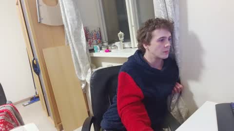 mash_potatoes_are_good online show from 12/17/24, 02:44