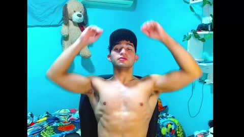 mask_david online show from 09/18/25, 07:54