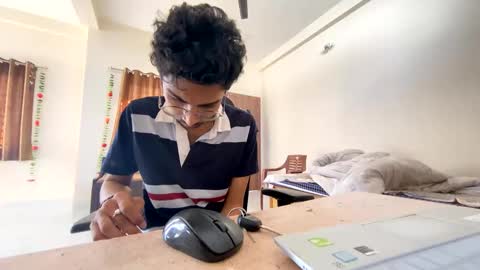 Mask Boy online show from 02/09/25, 04:04