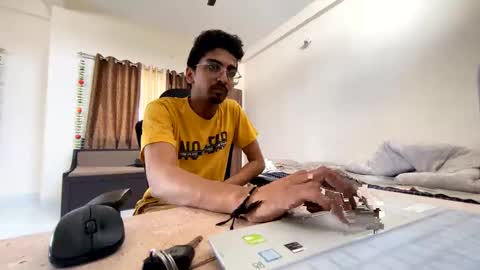 Mask Boy online show from 02/10/25, 08:20