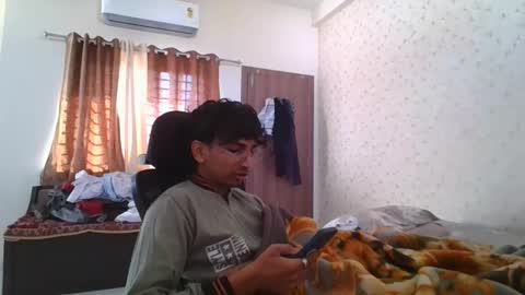 Mask Boy online show from 11/16/25, 03:45