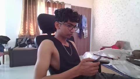 Mask Boy online show from 01/18/26, 04:38