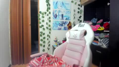 Snapshot of masked_dante chatting on 07/19/26, 02:15 Masked Dante online show from 07/19/26, 02:15