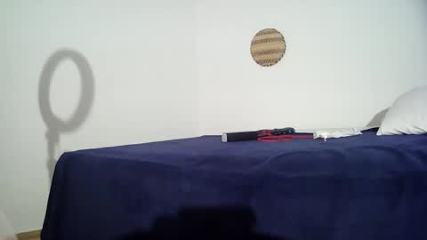 masked_shy_girl online show from 10/01/25, 03:40