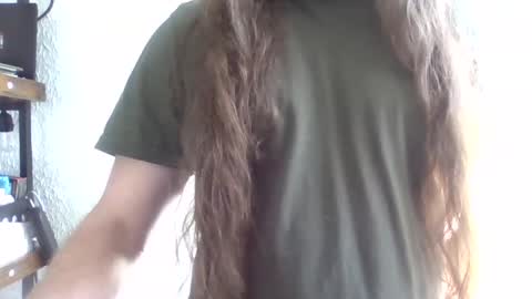 Snapshot of maskedcontrastx chatting on 10/28/25, 07:05 BlackMystique online show from 10/28/25, 07:05