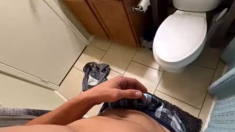 Snapshot of maskedmagikstik chatting on 12/01/25, 10:59 maskedmagikstik online show from 12/01/25, 10:59