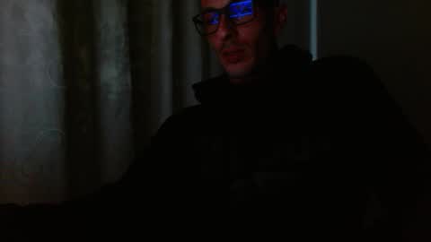 maskguy23 online show from 10/01/25, 01:44