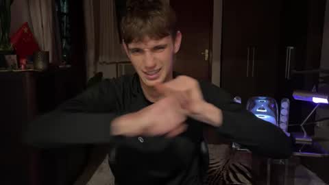 Mason online show from 10/11/25, 10:41