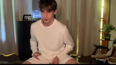 Snapshot of mason_gallagher chatting on 06/03/26, 03:06 Mason online show from 06/03/26, 03:06