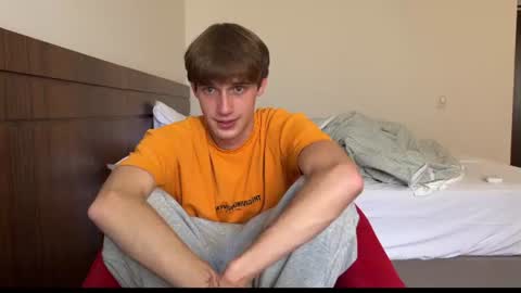 Snapshot of mason_gallagher chatting on 06/11/26, 03:21 Mason online show from 06/11/26, 03:21