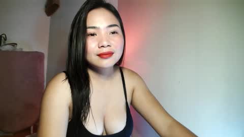 Snapshot of masquerade_girl4 chatting on 11/23/25, 06:24 masquerade girl4 online show from 11/23/25, 06:24