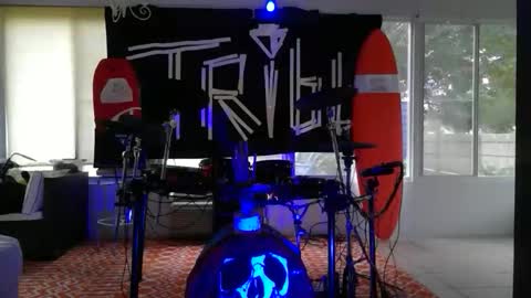 Snapshot of massageartist chatting on 10/30/25, 07:14 HappyZending online show from 10/30/25, 07:14