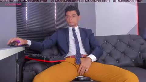 I am Massimo online show from 05/14/26, 02:02