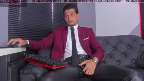 I am Massimo online show from 07/21/26, 11:56