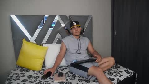 massimo_vidal online show from 09/23/25, 12:08