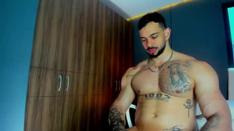 massimo online show from 04/15/26, 03:41