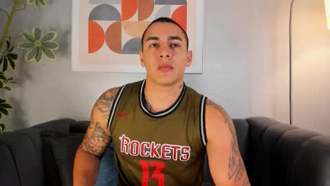 Massimo Contie online show from 10/29/25, 09:22