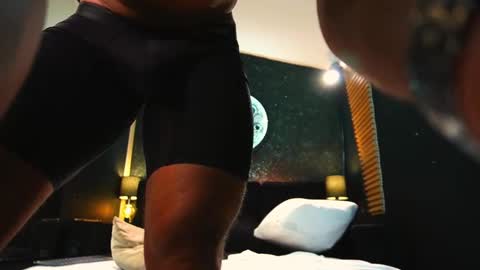 massimowalton2 online show from 11/21/25, 12:48