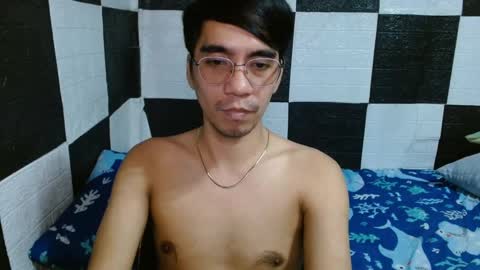 massive_boner02 online show from 01/13/25, 02:21