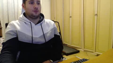 Massu94 online show from 11/25/25, 11:32