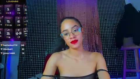 Kamila online show from 01/10/25, 01:21