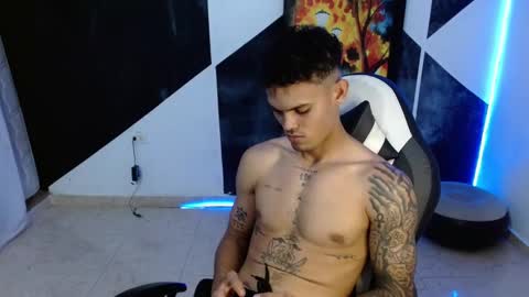 master_black777 online show from 03/18/26, 09:07